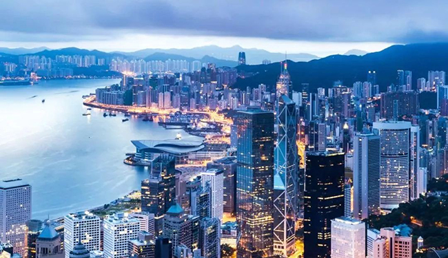 香港面积多少平方公里人口_世界最富有的10座大城市,中日韩占了一半,这些城市